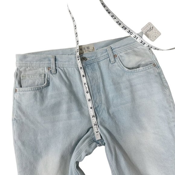 NEW Free People Maggie Distressed Light Wash Denim Straight Leg Crop Ankle Jeans - Picture 11 of 13